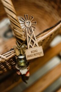 custom boutonniere